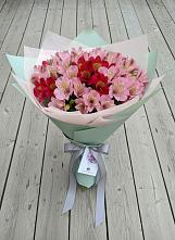Букет цветов из:  Альстромерии #REPLACE_PRED# Золотаревке Ставропольского края