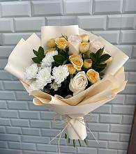 Букет цветов из:  Розы и Хризантемы в Золотаревке Ставропольского края
