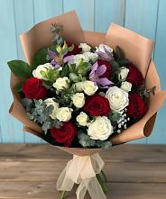 Букет цветов из:  Розы и Альстромерии в Золотаревке Ставропольского края