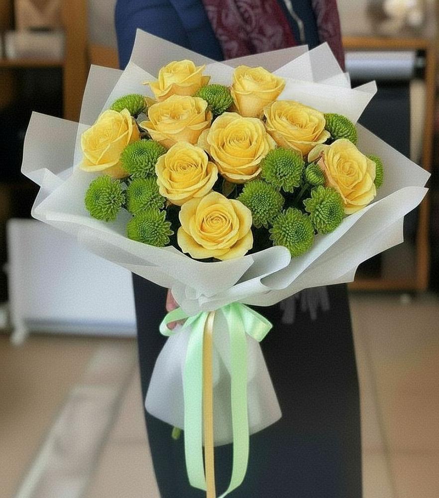 Букет цветов из: Хризантемы и Розы в Золотаревке Ставропольского края