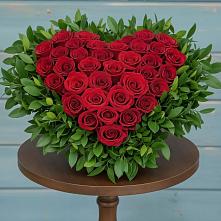 Цветочная композиция из Розы в виде сердца в Золотаревке Ставропольского края