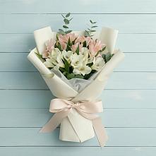 Букет цветов из:  Альстромерии в Золотаревке Ставропольского края