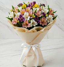 Букет цветов из:  Альстромерии в Золотаревке Ставропольского края