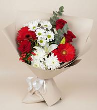 Букет цветов из:  Розы, Хризантемы, Герберы и Лилии в Золотаревке Ставропольского края