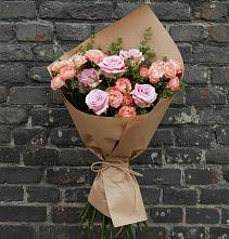Букет цветов из:  Розы в Золотаревке Ставропольского края