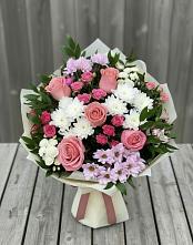 Букет цветов из:  Альстромерии, Гвоздики, Розы и Хризантемы в Золотаревке Ставропольского края
