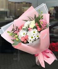 Букет цветов из:  Розы, Лизиантусы и Хризантемы в Золотаревке Ставропольского края