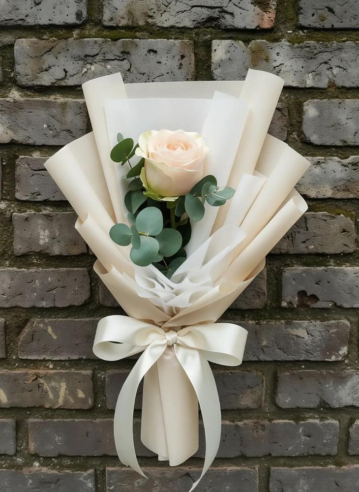 Букет цветов из: Розы в Золотаревке Ставропольского края