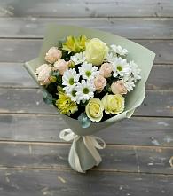 Букет цветов из:  Альстромерии, Розы и Хризантемы в Золотаревке Ставропольского края