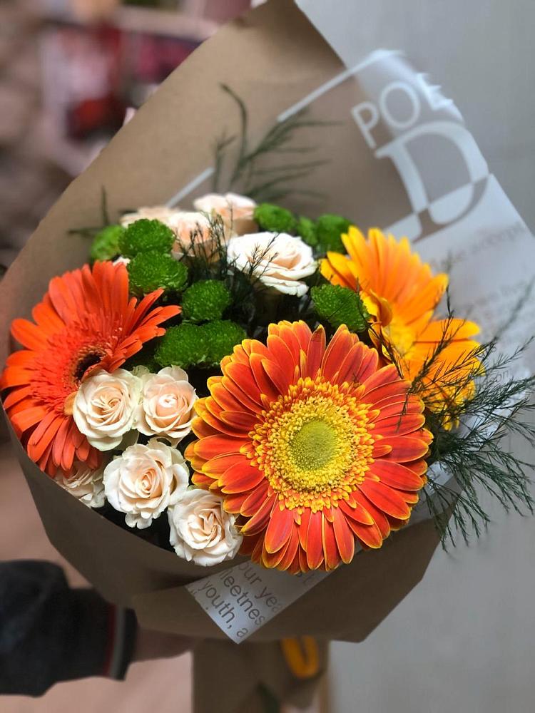 Букет цветов из: Герберы, Хризантемы и Розы в Золотаревке Ставропольского края