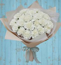 Букет цветов из:  Гвоздики в Золотаревке Ставропольского края