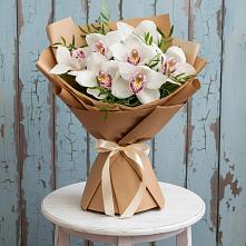 Букет цветов из:  Орхидеи и Розы #REPLACE_PRED# Золотаревке Ставропольского края